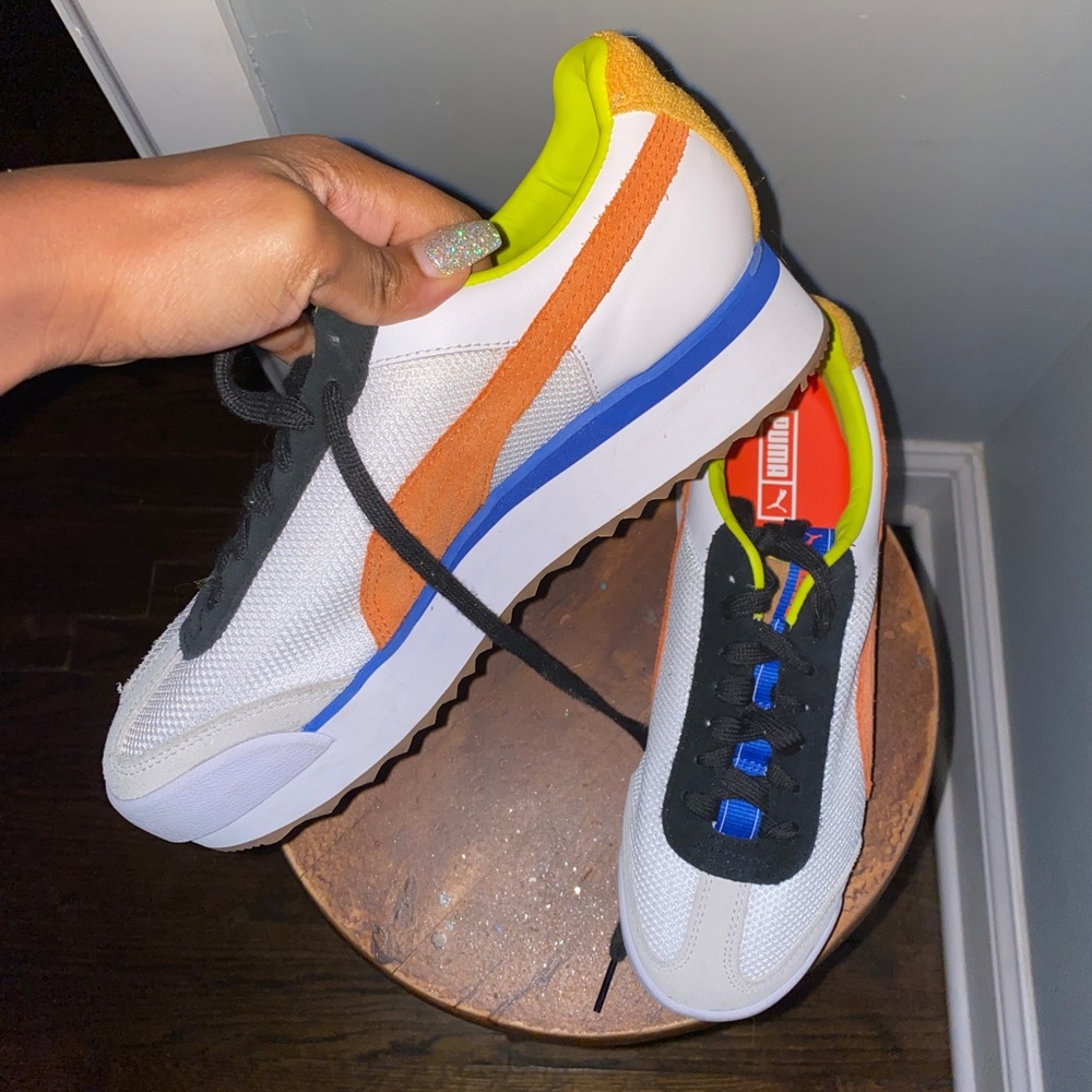 Puma Sneakers
